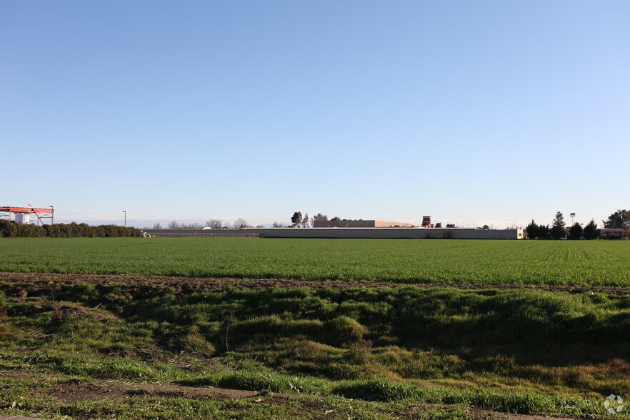 More Photos Of 2625 W Main St, Turlock Land For Sale