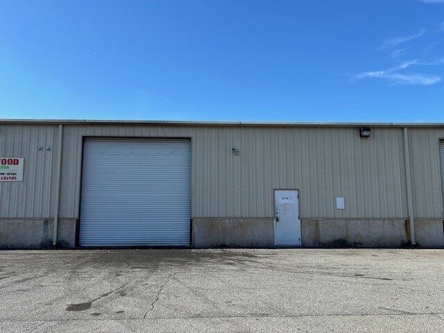 More Photos Of 62 Albe Dr, Newark Warehouse For Lease