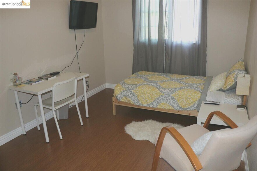 More Photos Of 1612-1616 International Blvd, Oakland Storefront Retail Residential For Sale