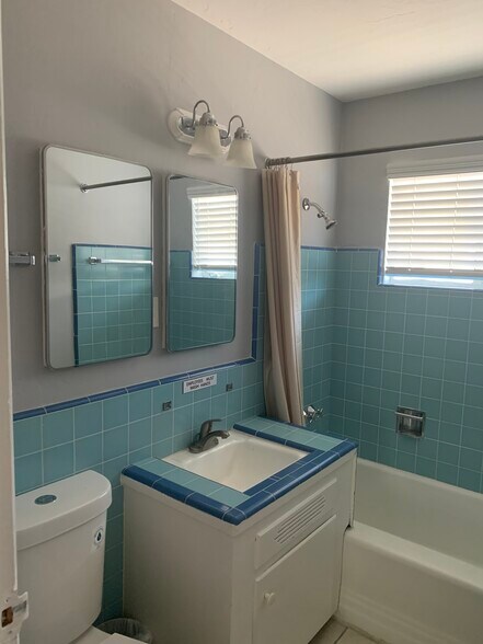 More Photos Of 3917 Stockdale Hwy, Bakersfield Medical For Sale