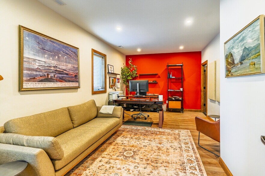 More Photos Of 430 Commerce Ln, West Berlin Showroom For Sale