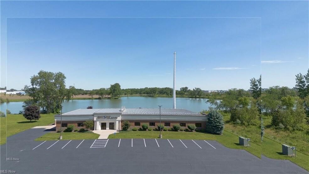 Primary Photo Of 319 Howard Dr, Sandusky Office For Sale