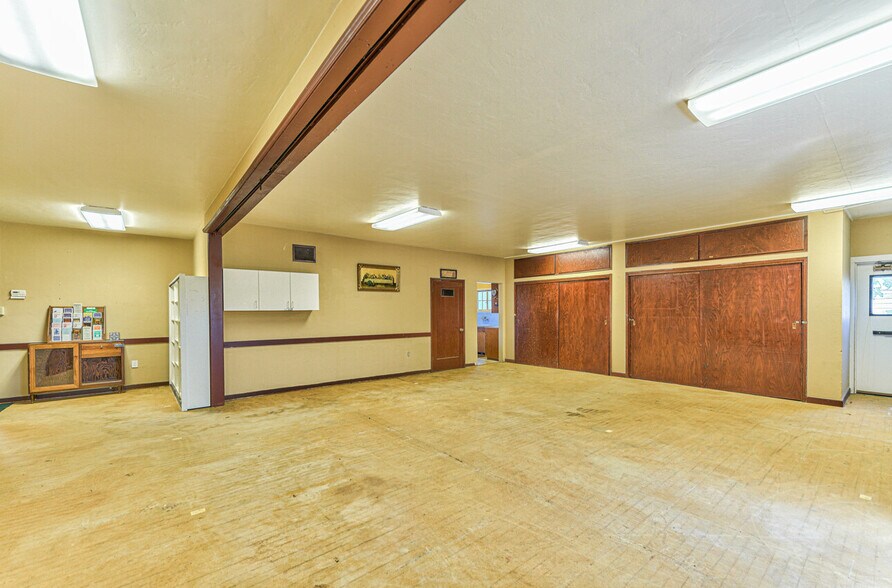 More Photos Of 326 Park St, Salinas Religious Facility For Sale