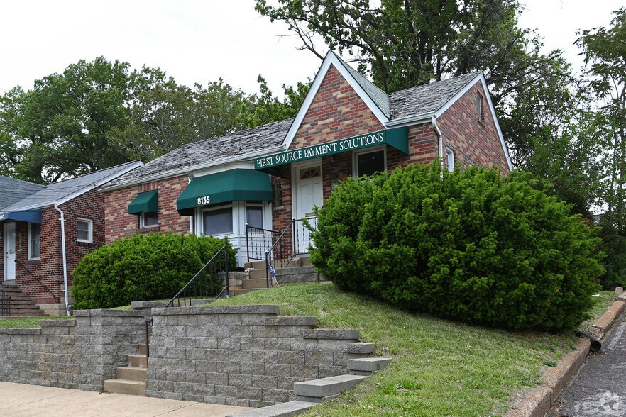 More Photos Of 8135 Manchester Rd, Saint Louis Office Residential For Sale