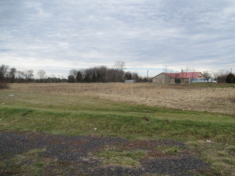 142 W Ridge Pike, Royersford, PA 19468 Land For Sale