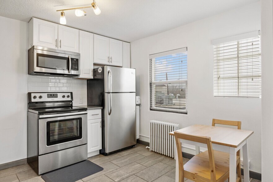 More Photos Of 3525 S Bannock St, Englewood Apartments For Sale