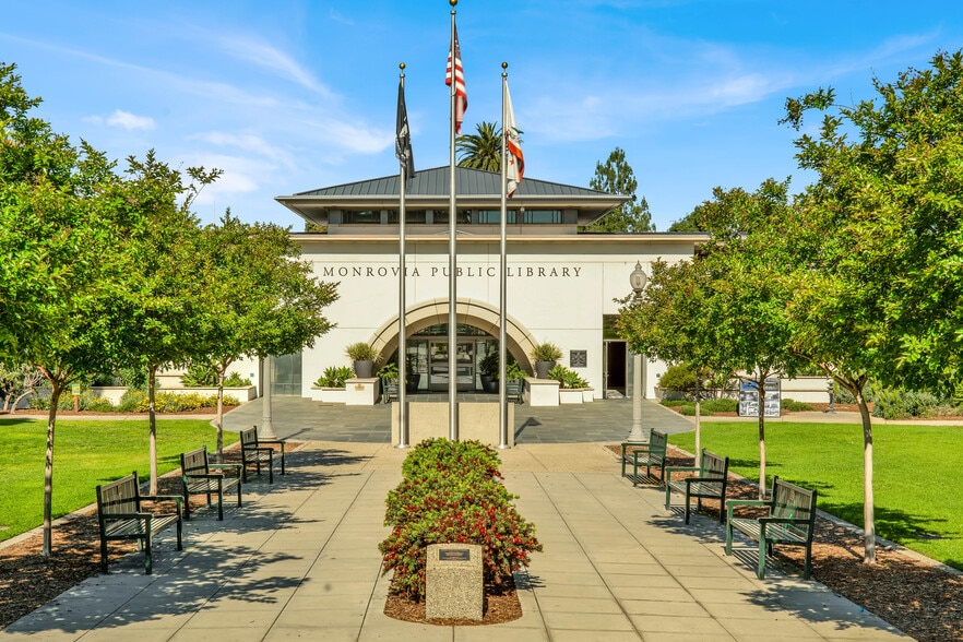 More Photos Of 506 S Myrtle Ave, Monrovia Storefront For Sale