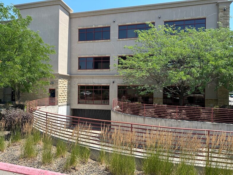 More Photos Of 3501 W Elder St, Boise Medical For Lease