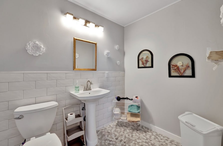 More Photos Of 1625 N Cherry Cir, Mesa Assisted Living For Sale