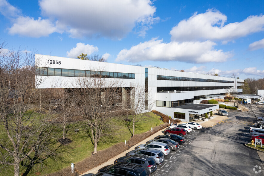 Primary Photo Of 12855 N 40 Dr, Saint Louis Medical For Lease