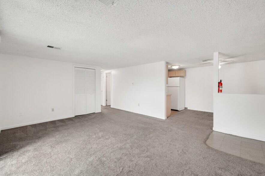 More Photos Of 1815-1817 28th St, Greeley Apartments For Sale