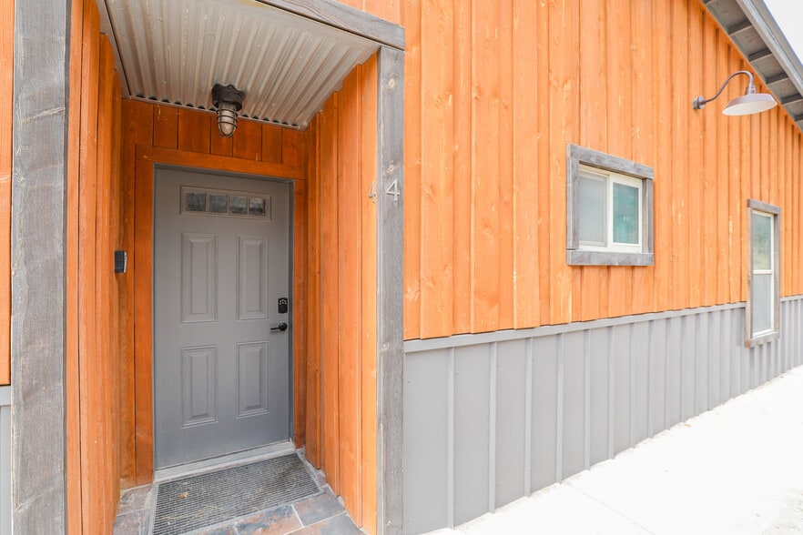 More Photos Of 102 Mexican ave, Cloudcroft Apartments For Sale