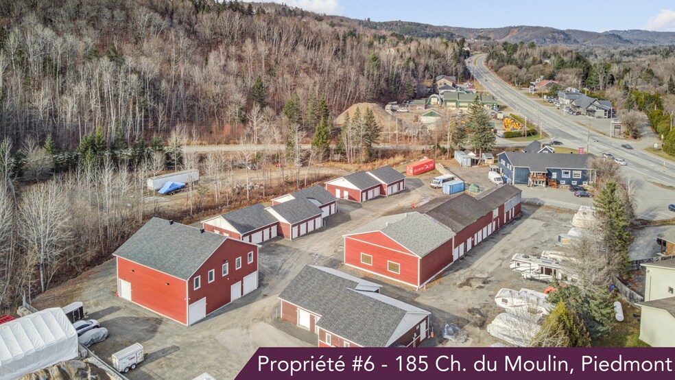 More Photos Of 1550-1560 Rue Michelin, Laval Self Storage For Sale