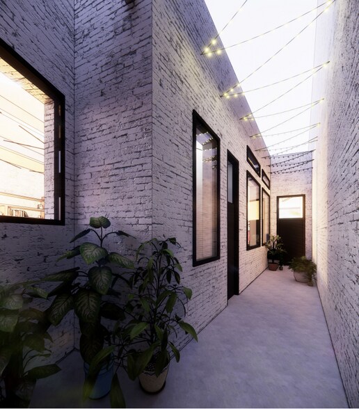 More Photos Of 433 Madison Ave, Memphis General Retail For Sale