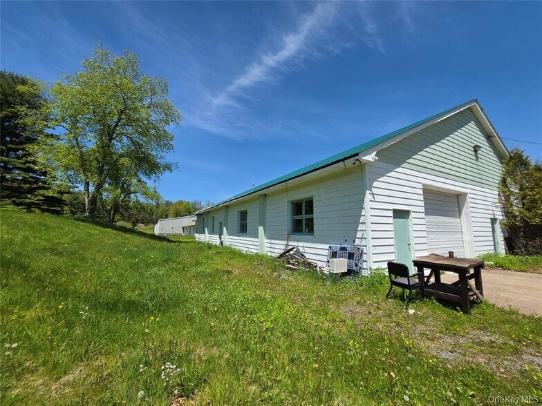 More Photos Of 295 Jeffersonville North Branch Rd, Jeffersonville Industrial For Sale