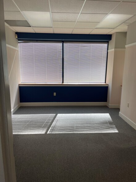 More Photos Of 7524 WB&A Rd, Glen Burnie Office For Lease