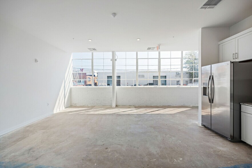 More Photos Of 1716 Summit Ave, Richmond Apartments For Sale