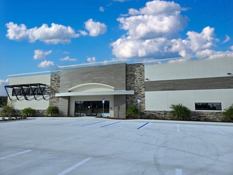 More Photos Of 7211 Waelti Dr, Melbourne Freestanding For Sale