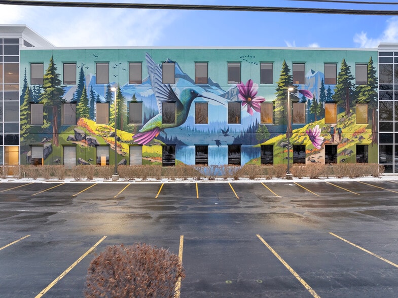 More Photos Of 4201 Lake Cook Rd, Northbrook Medical For Lease