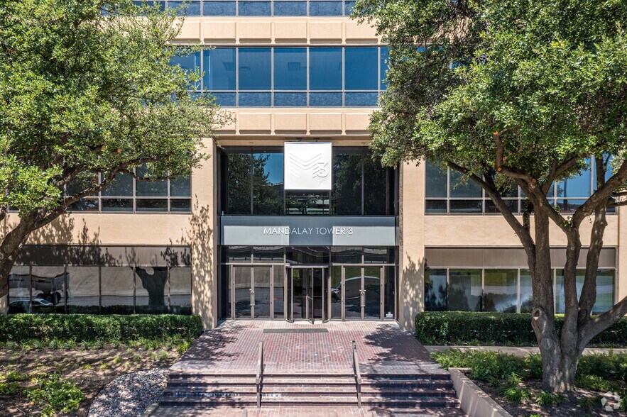 More Photos Of 201 E John Carpenter Fwy, Irving Office For Lease