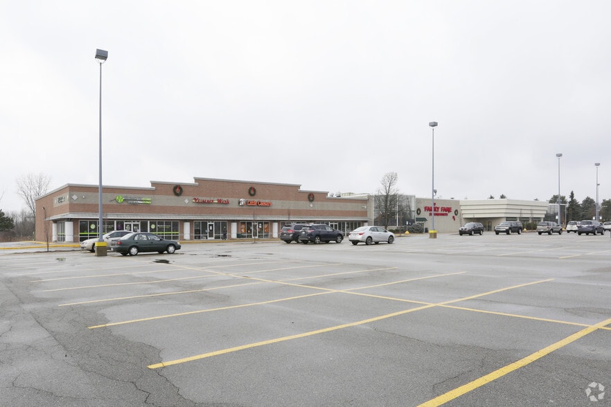 Primary Photo Of 4325 Breton Rd SE, Grand Rapids Unknown For Lease