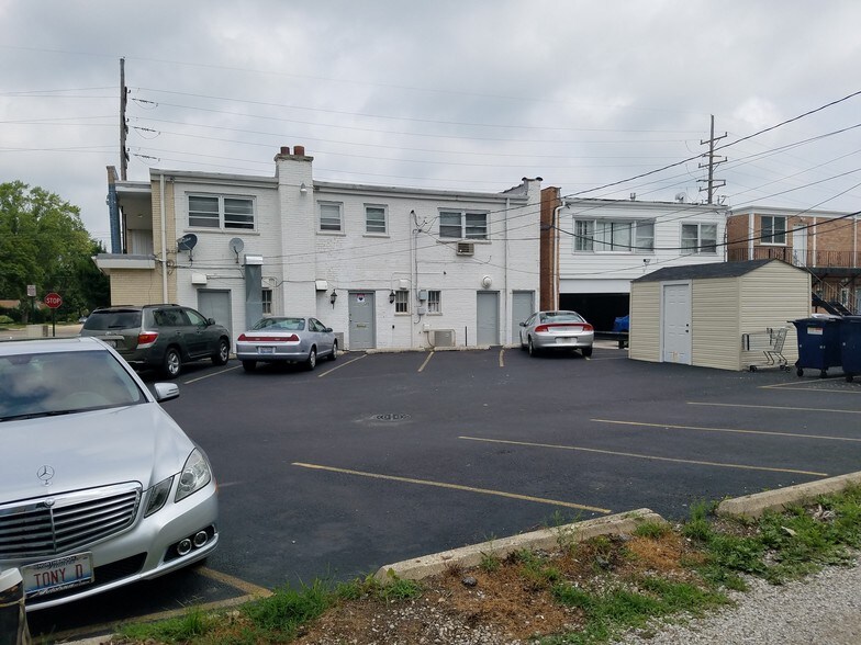 More Photos Of 4023-4025 Church St, Skokie Storefront Retail Residential For Sale