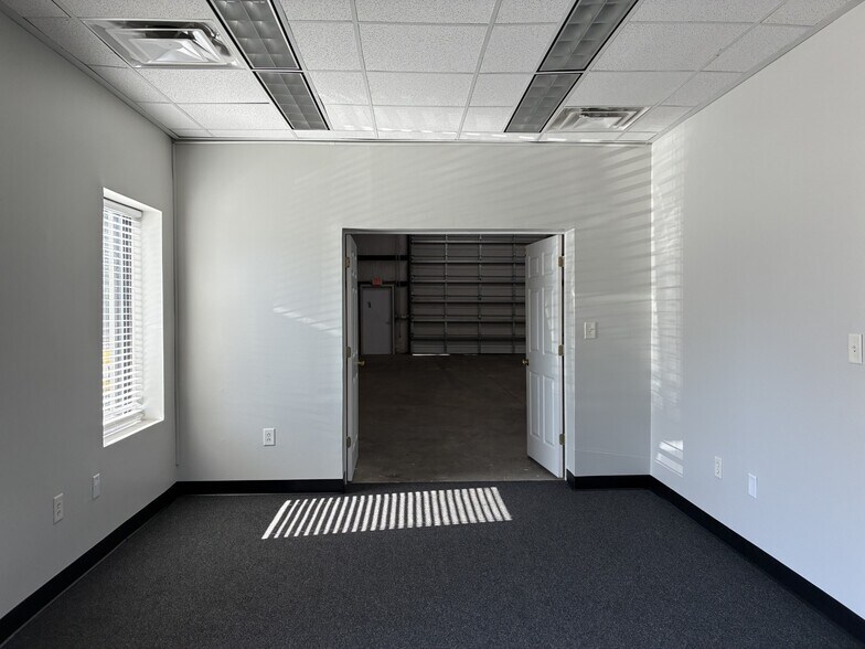 More Photos Of 131 Elliana Way, Summerville Unknown For Lease