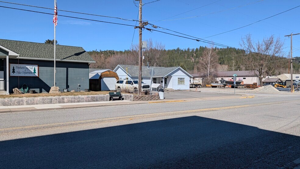 More Photos Of 108 N Division St, Pinehurst Medical For Sale