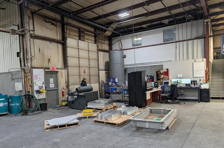 More Photos Of 16910 148th Ave, Spring Lake Distribution For Sale