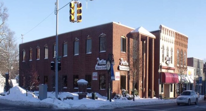 More Photos Of 107 S Main St, Almont Restaurant For Lease