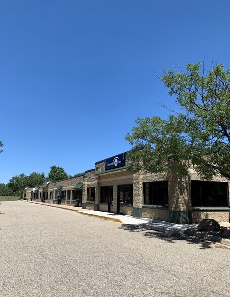 More Photos Of 15875 Franklin Trl, Prior Lake Unknown For Lease