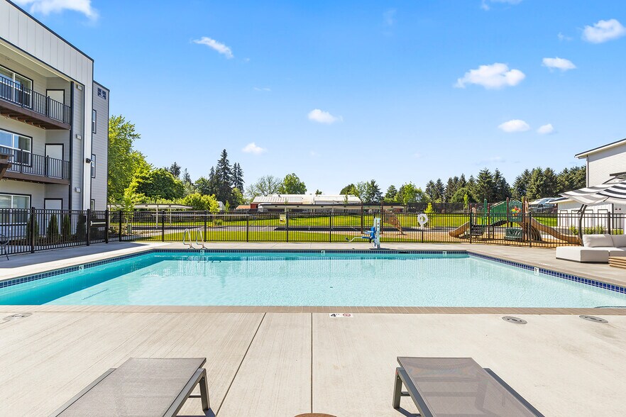 More Photos Of 7011 NE 126th St, Vancouver Apartments For Sale
