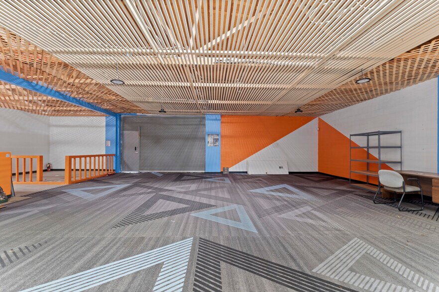 More Photos Of 7679-7691 Thornton Ave, Newark Storefront Retail Office For Sale