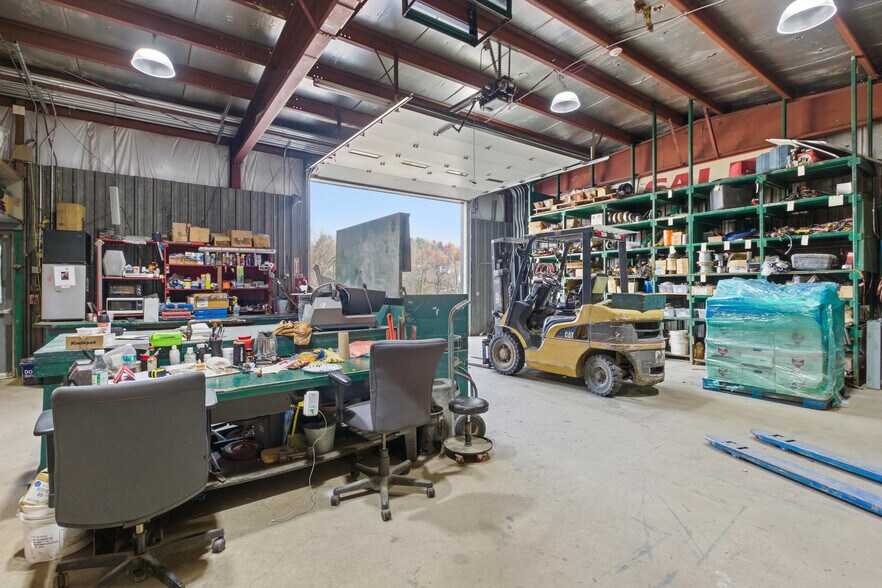 More Photos Of 3009 Washington Rd, McMurray Office For Sale