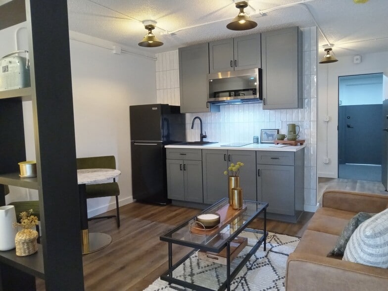 More Photos Of 9 N 9th St, Yakima Apartments For Lease