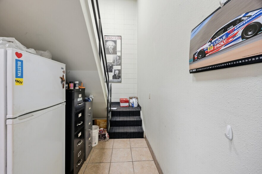 More Photos Of 10855 Irma Dr, Northglenn Warehouse For Sale