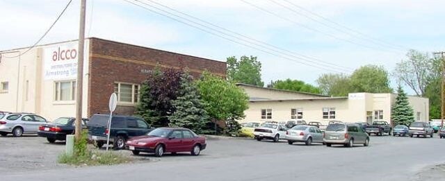 More Photos Of 16 Commercial Ave, Albany Warehouse For Lease