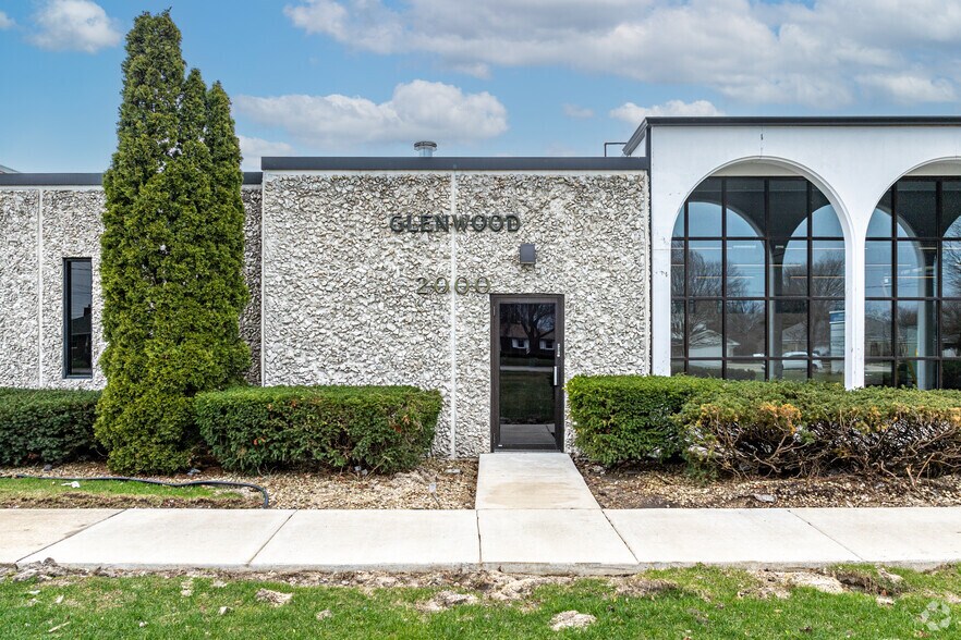 More Photos Of 2000 Glenwood Ave, Joliet Medical For Lease