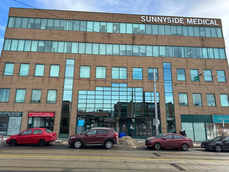 Primary Photo Of 27 Roncesvalles Ave, Toronto Medical For Lease