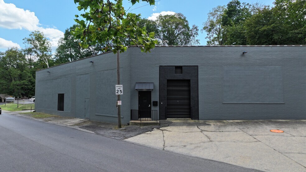 More Photos Of 719 Conestoga St, Bethlehem Warehouse For Lease