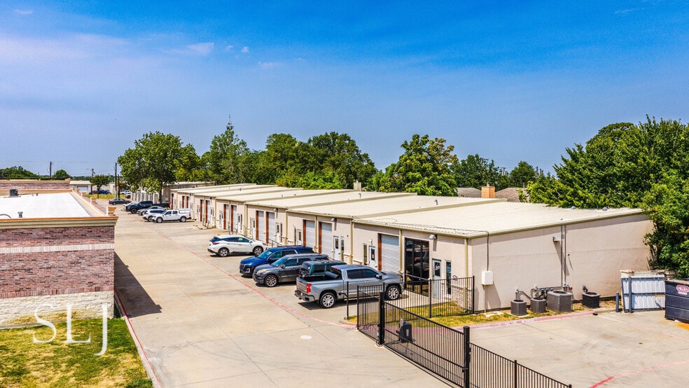 More Photos Of 6406 Highway 78, Sachse Flex For Sale