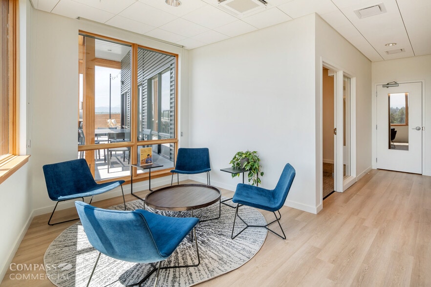 More Photos Of 954 SW Emkay Dr, Bend Apartments For Lease