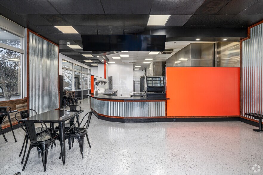 More Photos Of 1520 N Mountain Ave, Ontario Unknown For Lease