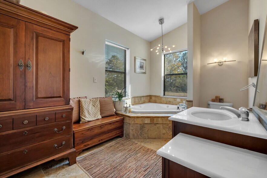 More Photos Of , Quincy Unknown For Sale