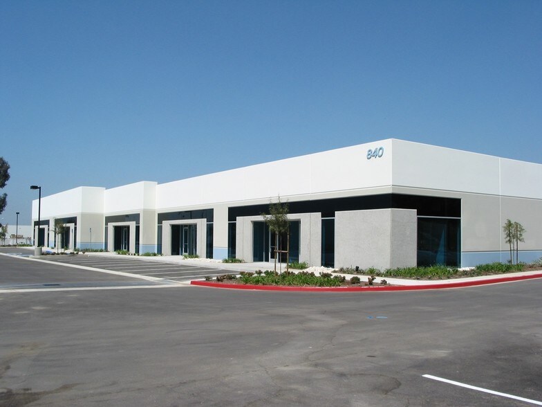 More Photos Of 850 E Parkridge Ave, Corona Unknown For Sale