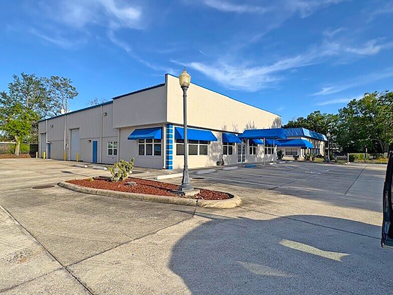 More Photos Of 30 Keyes Ct, Sanford Light Manufacturing For Sale