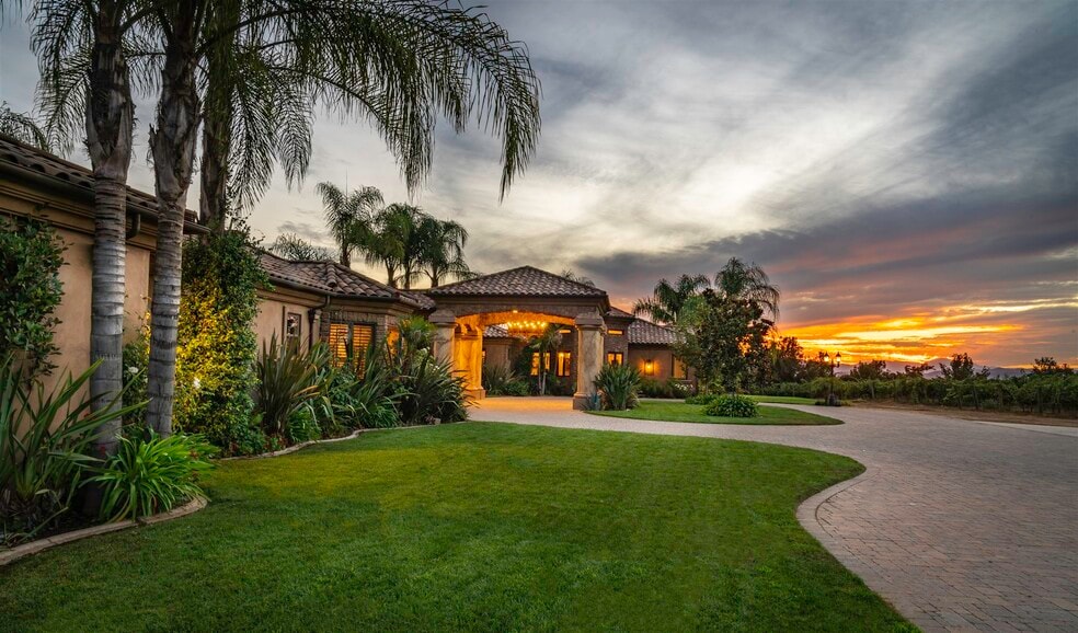 More Photos Of 34515 Buck Rd, Temecula Winery Vineyard For Sale