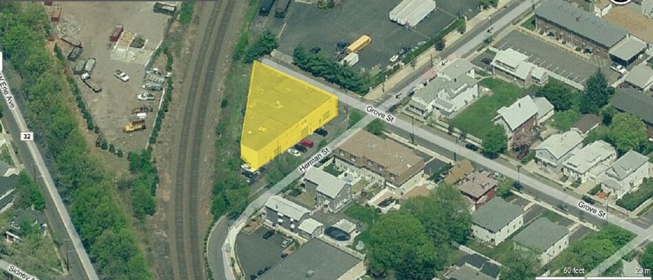 More Photos Of 117 Herman St, East Rutherford Manufacturing For Lease