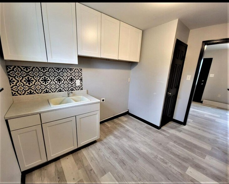More Photos Of 1680 Kansas St, Memphis Apartments For Sale