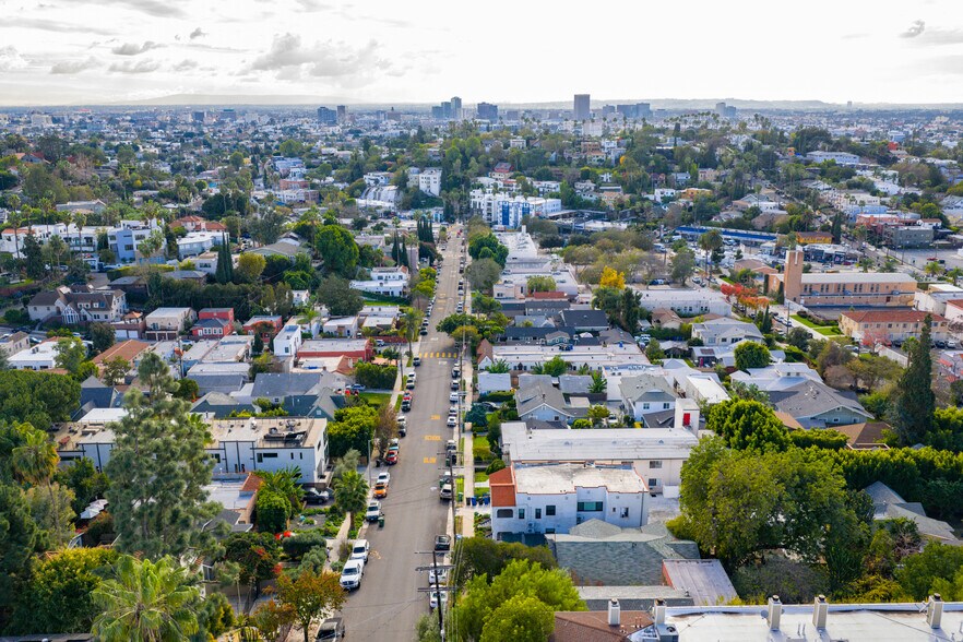 More Photos Of 1637-1639 1/2 Micheltorena St, Los Angeles Apartments For Sale